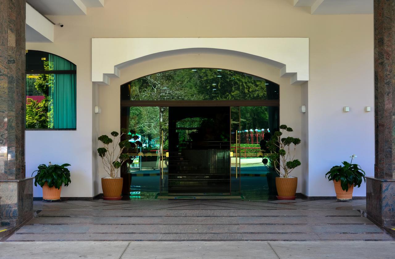 Hotel Recanto Das Hortensias Passa Quatro Exterior photo