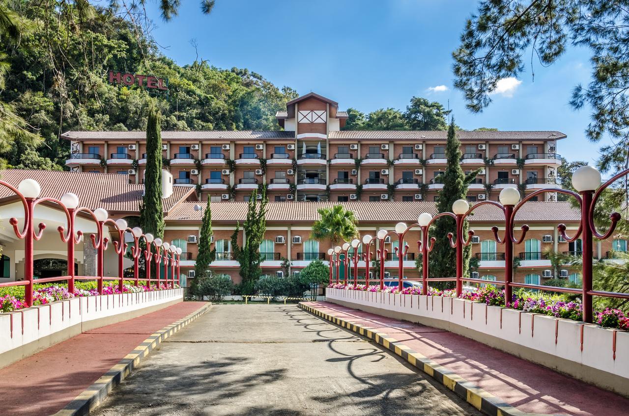 Hotel Recanto Das Hortensias Passa Quatro Exterior photo