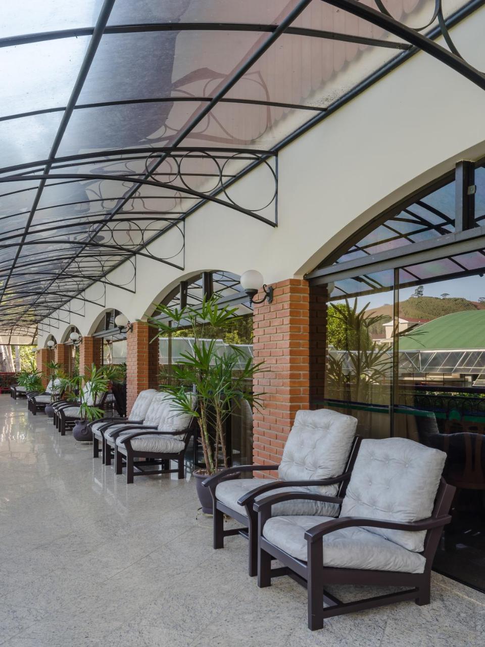 Hotel Recanto Das Hortensias Passa Quatro Exterior photo